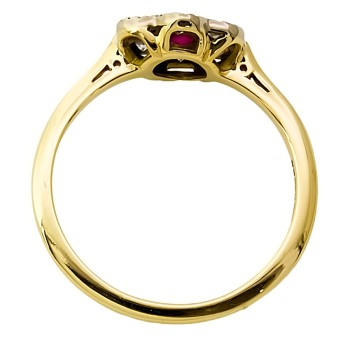 18ct gold Ruby / Diamond Cluster Ring size S